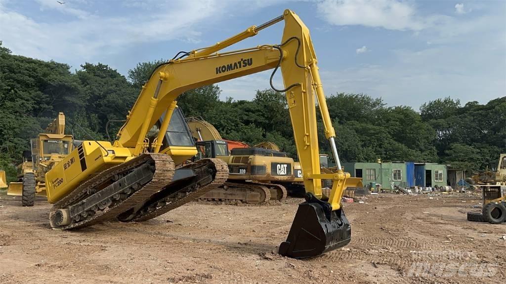 Komatsu PC 200 Raupenbagger