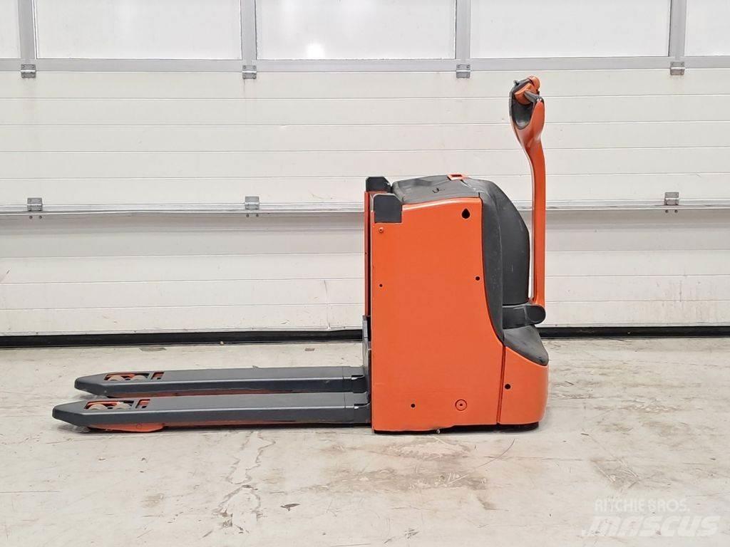 Linde T16L Handhubwagen