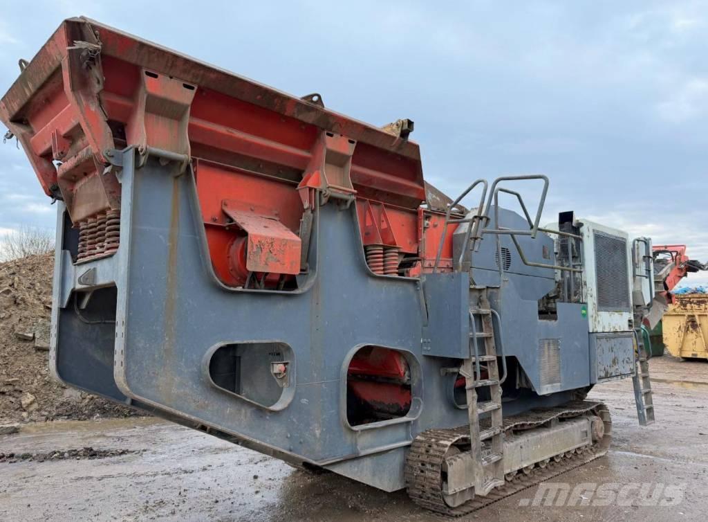 Sandvik QJ 241 Mobile Brecher