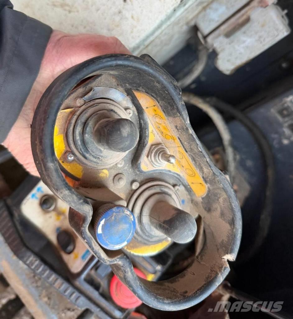 Sandvik QJ 241 Mobile Brecher