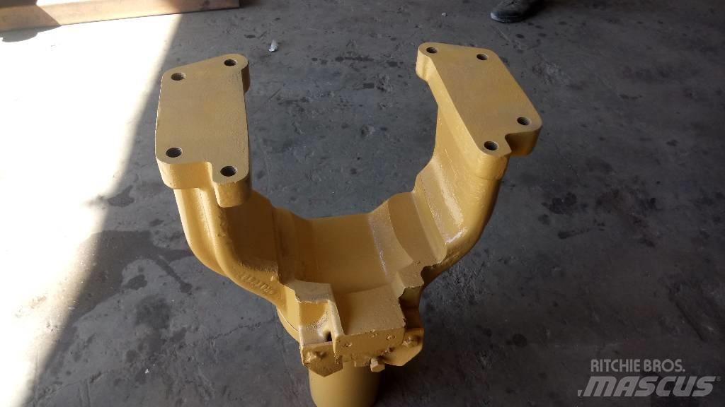CAT 245 Chassis