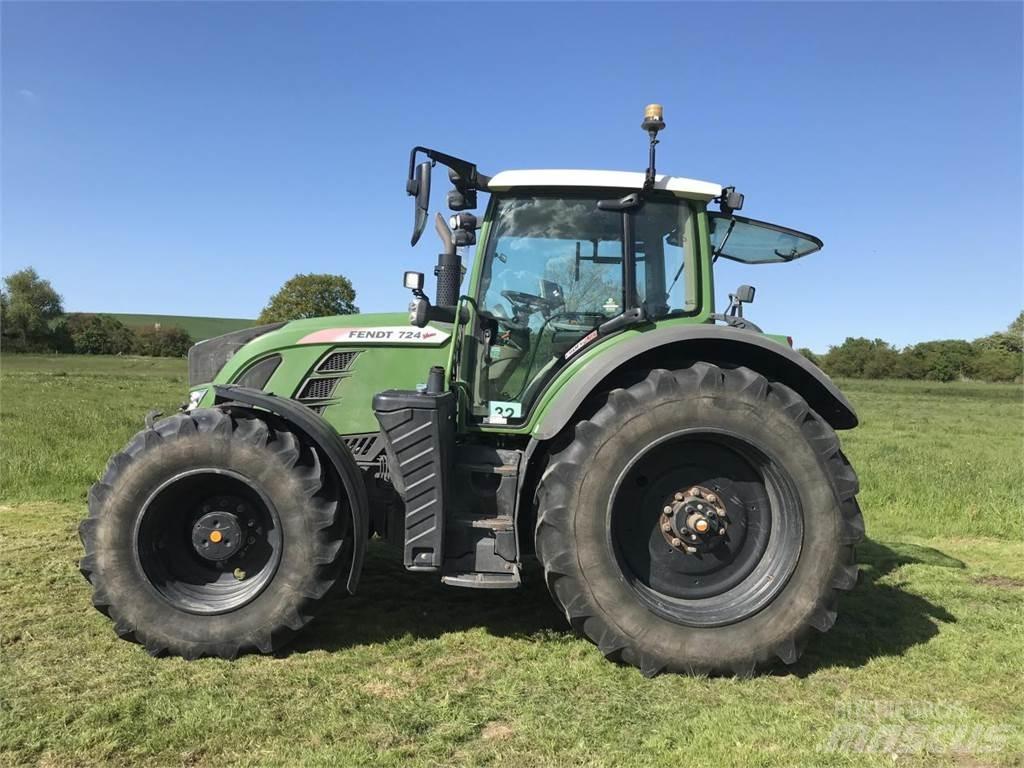 Fendt 724 Vario Traktoren