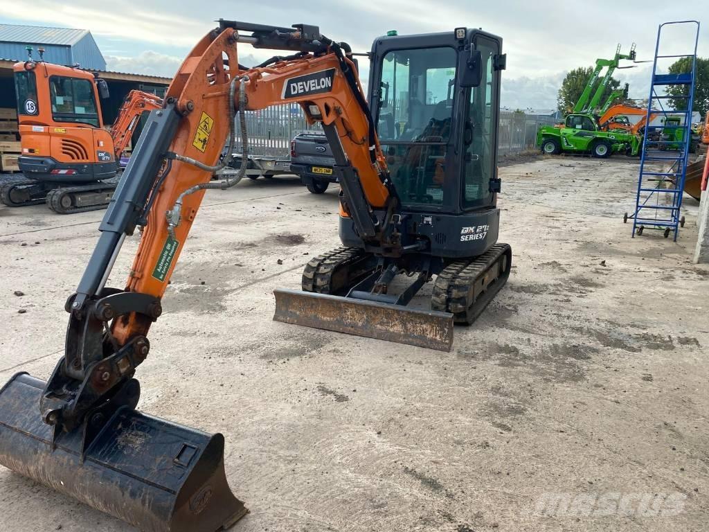 Develon DX 27 Z-7 Minibagger < 7t