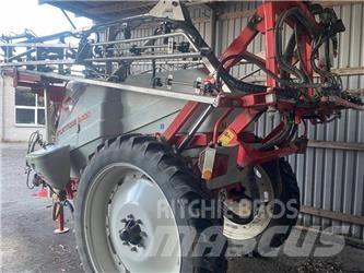Kuhn Atlantique 3200 Anhängespritzen