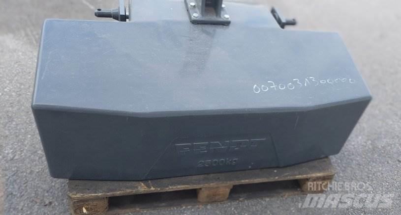  2500 Kg ETUPAINO Sonstige Landmaschinen