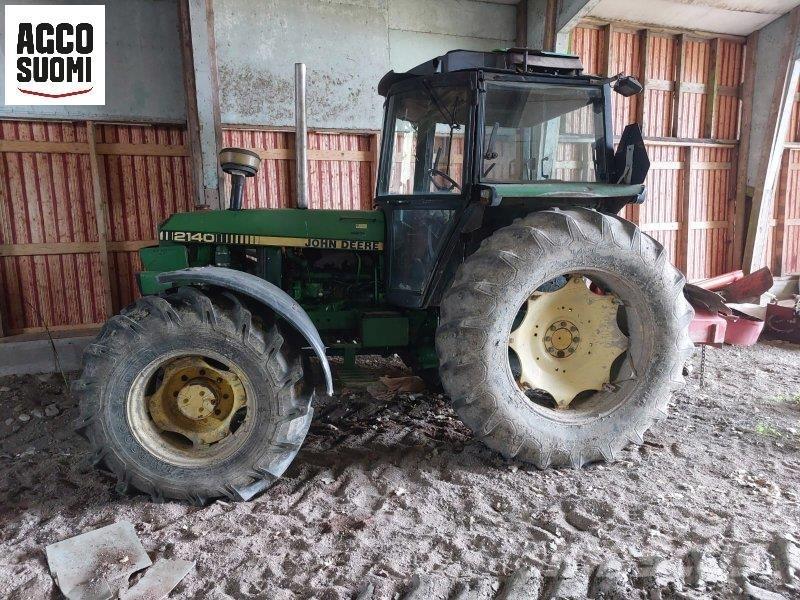 John Deere 2140 Traktoren
