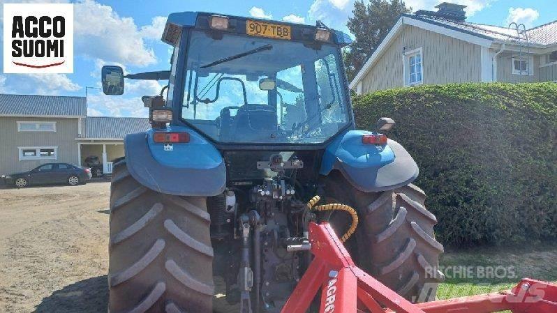 New Holland TM135 Traktoren