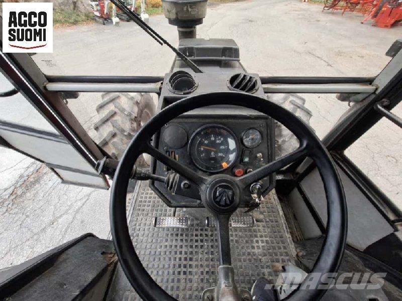 Valmet 855 GLOX Traktoren
