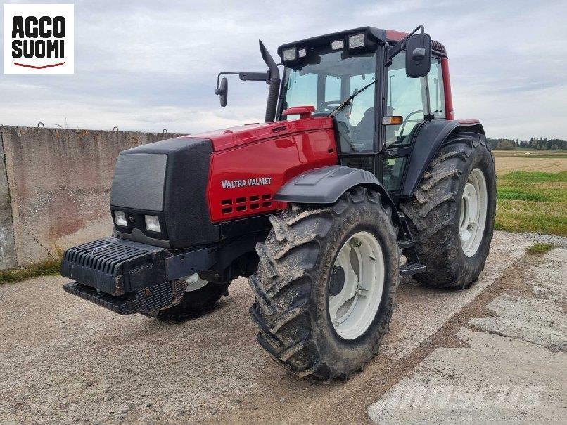 Valtra 8050 HT Traktoren