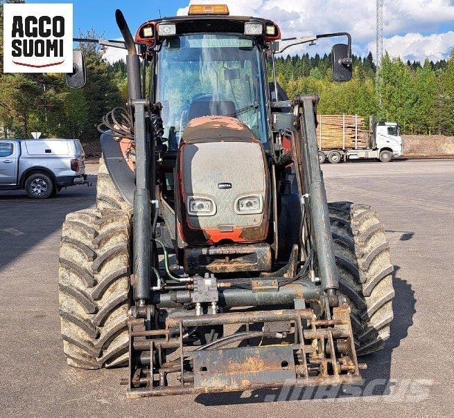Valtra C130 Traktoren