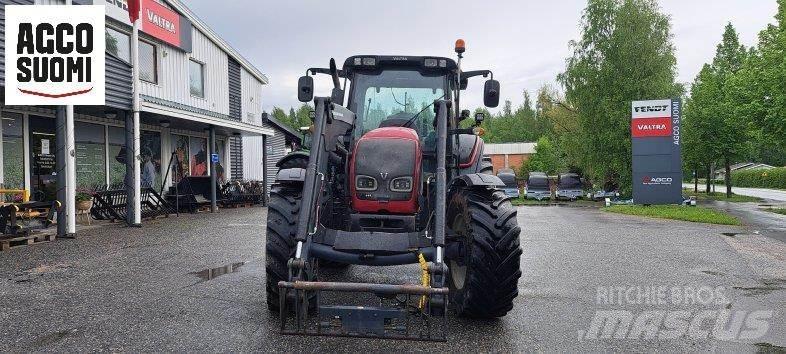 Valtra N111 HITECH Traktoren