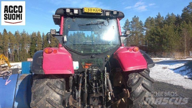 Valtra N122D Traktoren