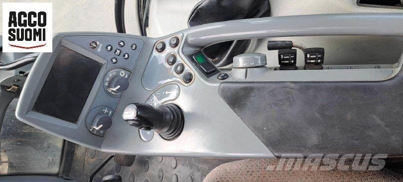 Valtra N141 A Traktoren