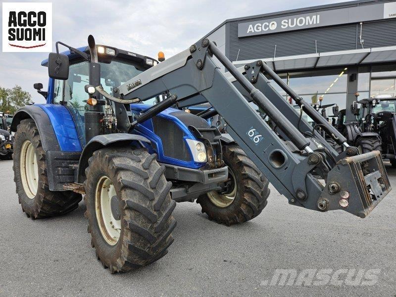 Valtra N163 D Traktoren