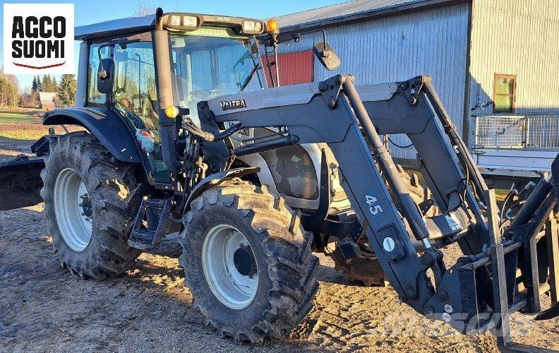 Valtra N92 Traktoren