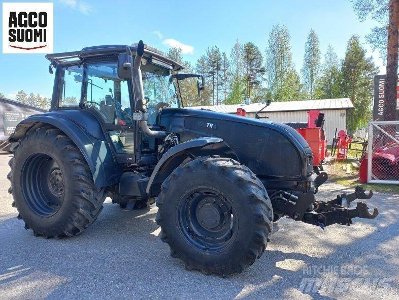Valtra T190 Traktoren