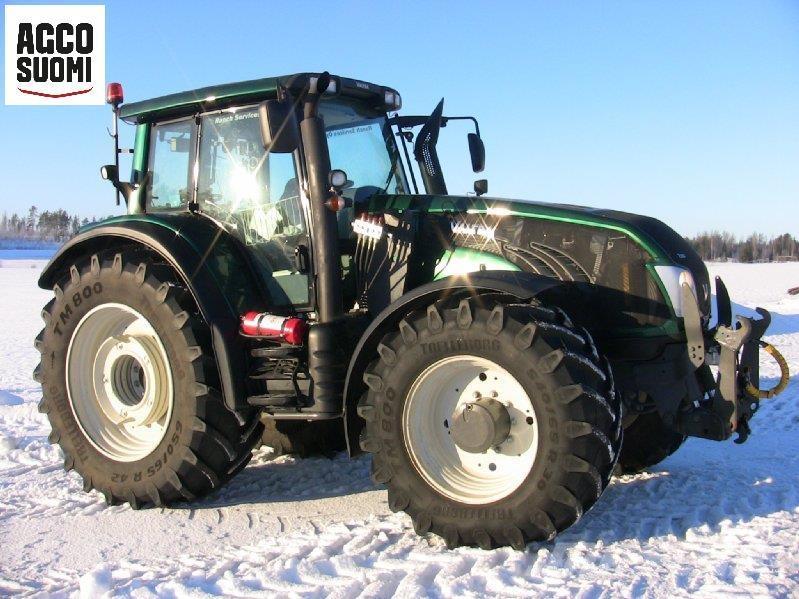 Valtra T203D FL Traktoren