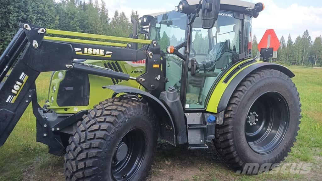 CLAAS 420 Traktoren