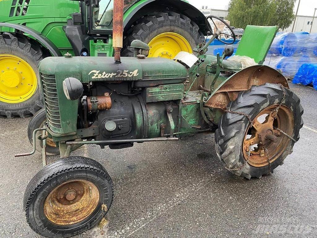 Zetor A25 Traktoren
