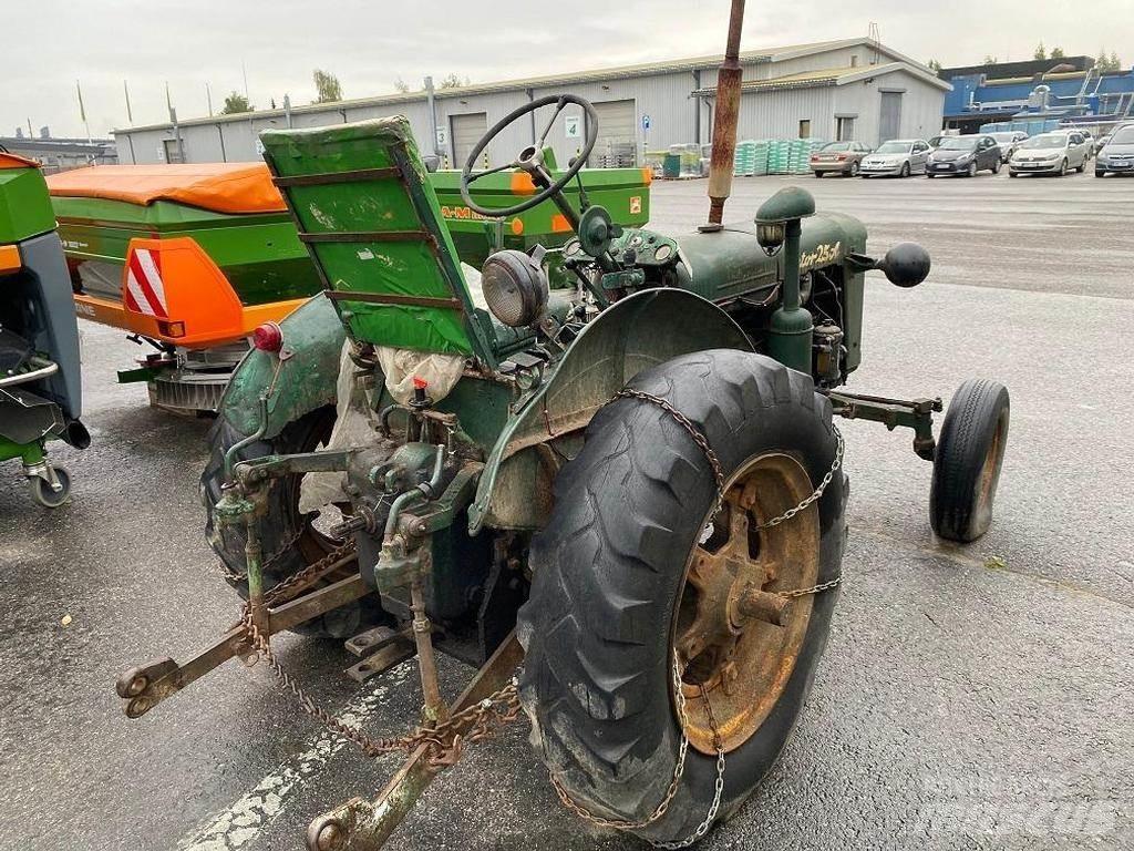 Zetor A25 Traktoren