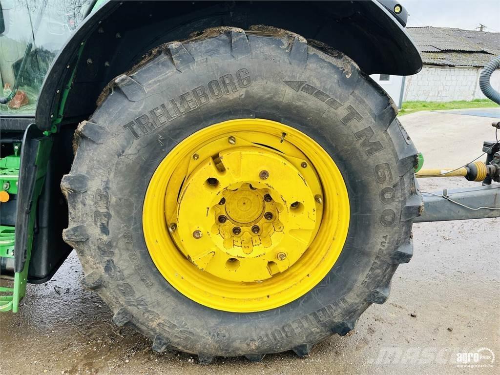 John Deere 6155M Traktoren