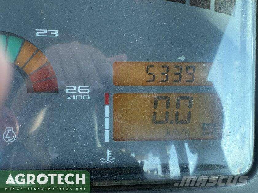 CLAAS Ares 826 RZ Traktoren