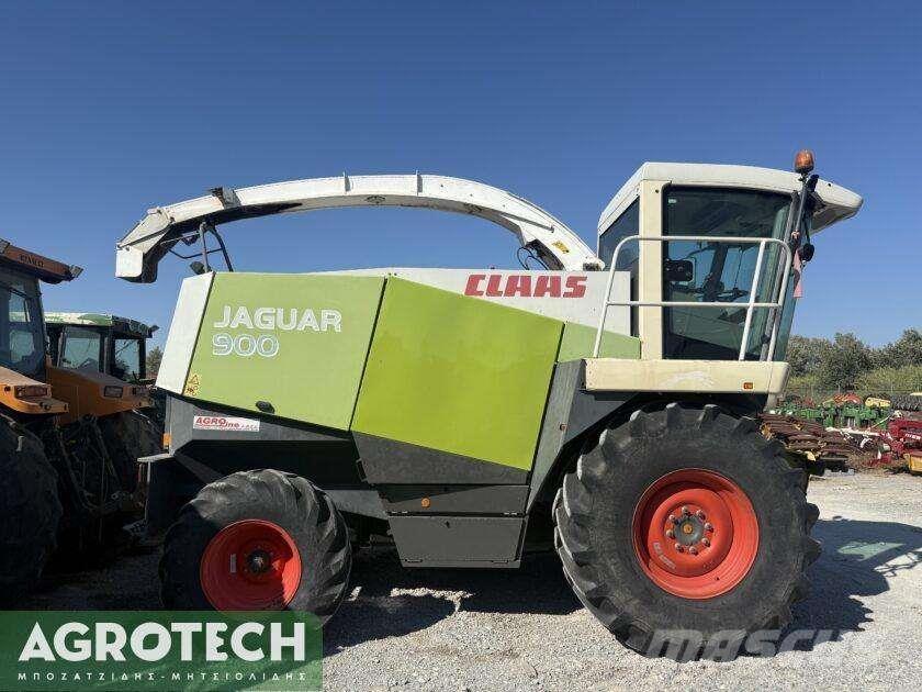 CLAAS JAGUAR 890 Traktoren