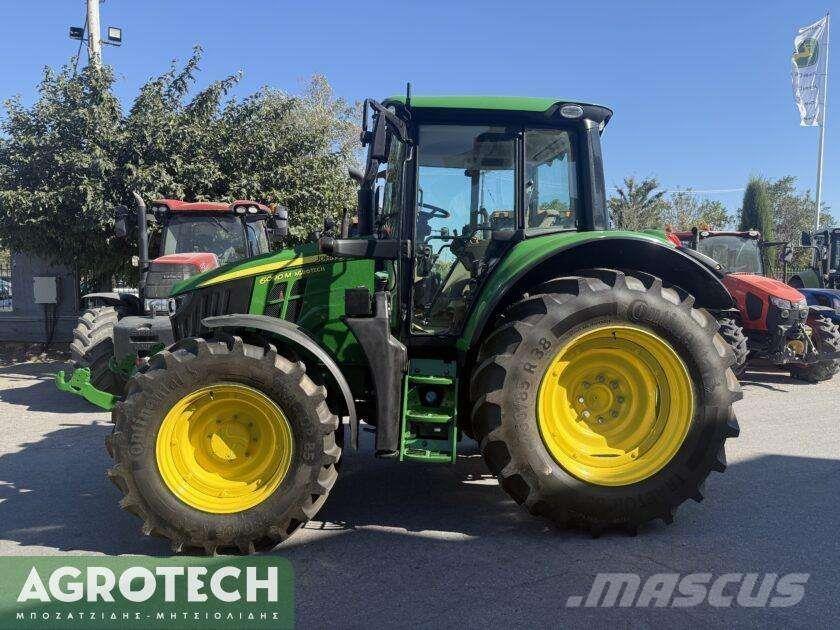 John Deere 6090M Traktoren