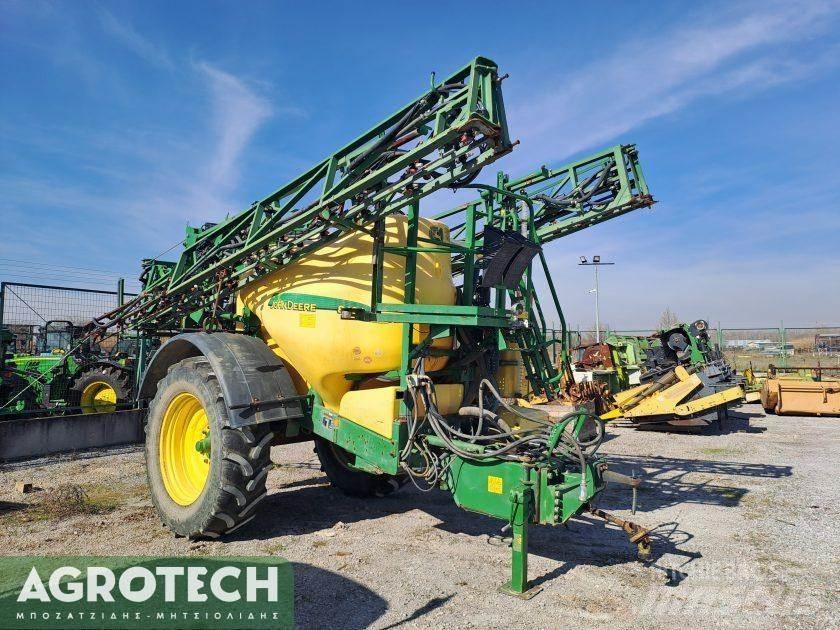 John Deere 840i Traktoren