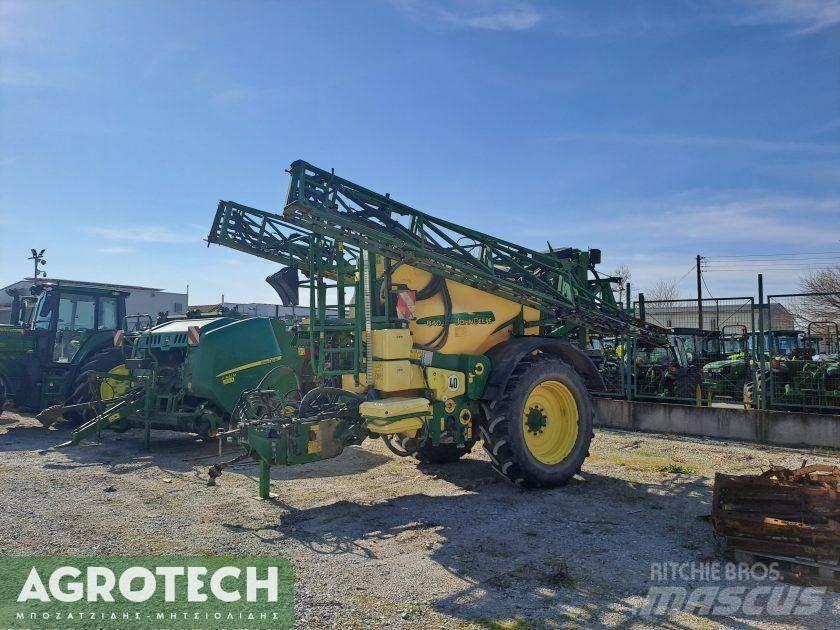 John Deere 840i Traktoren