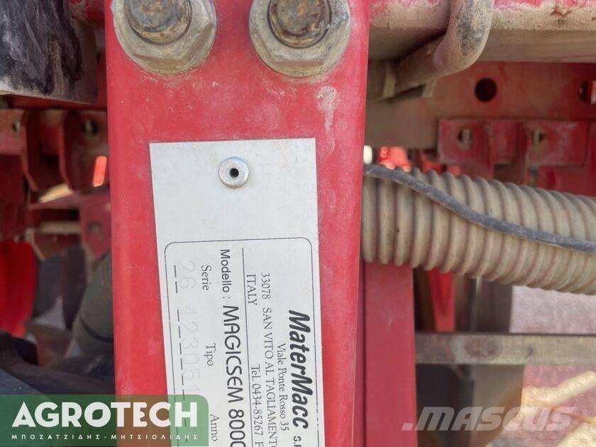 MaterMacc MS 8000 Traktoren