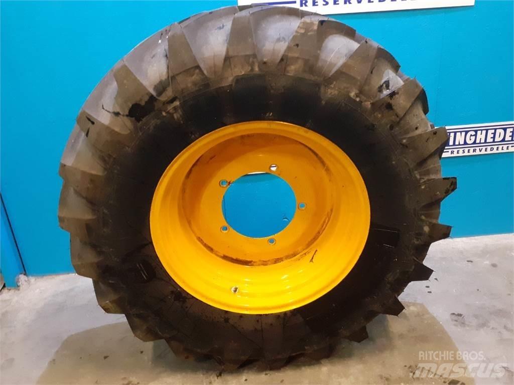  28 440/80R28 Reifen