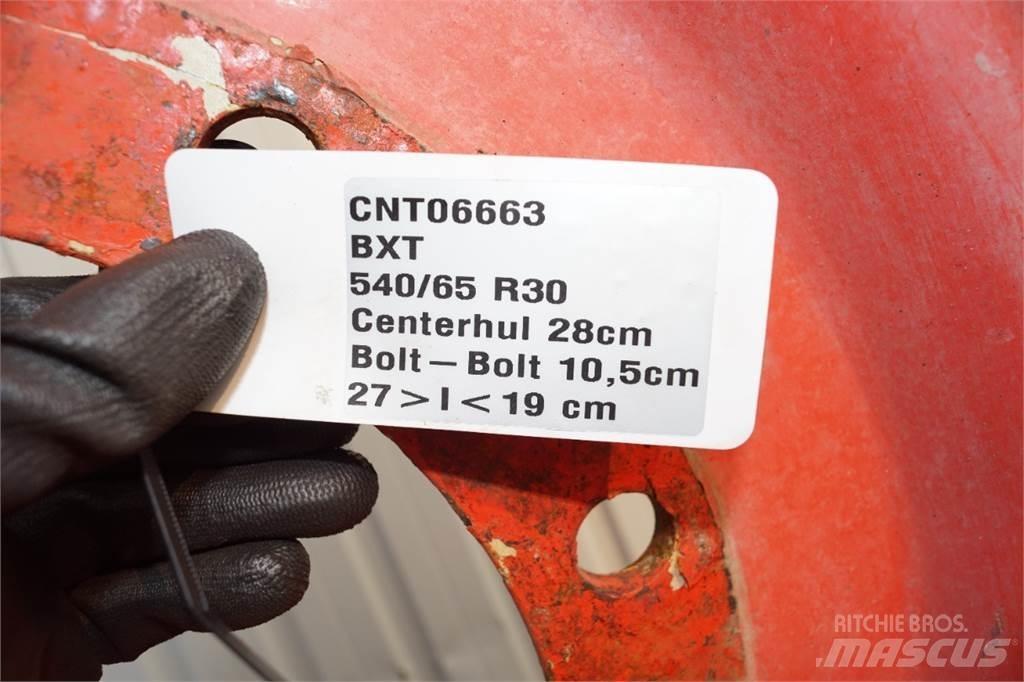  30 540/65R30 Reifen