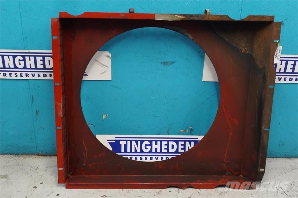 CASE 2388 Radiatoren