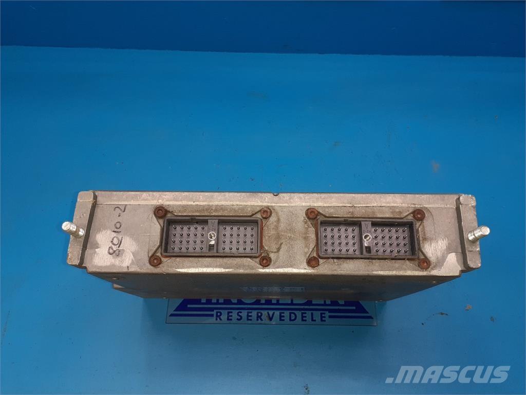 CASE 8010 Elektronik