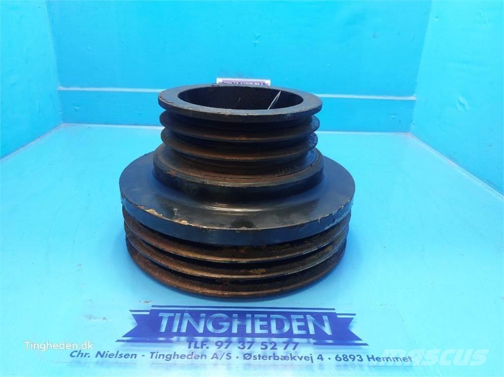 CASE 8010 Sonstige Landmaschinen