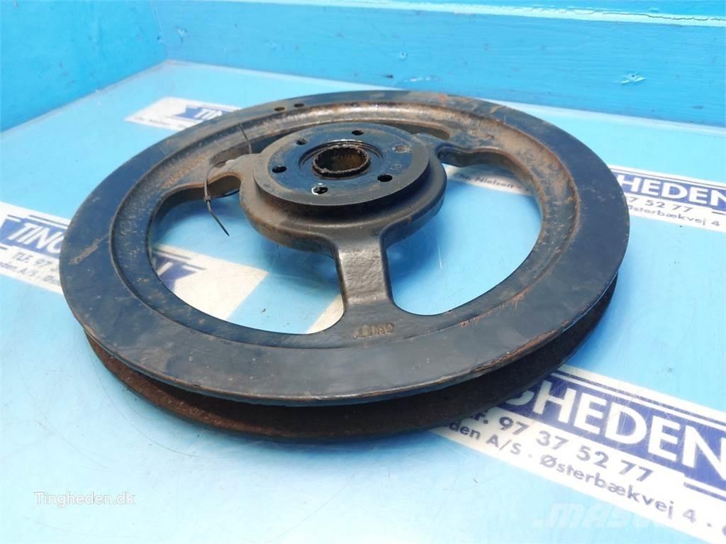 CASE 8010 Sonstige Landmaschinen