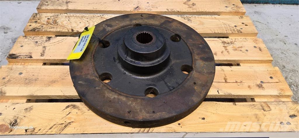 CASE 8010 Getriebe