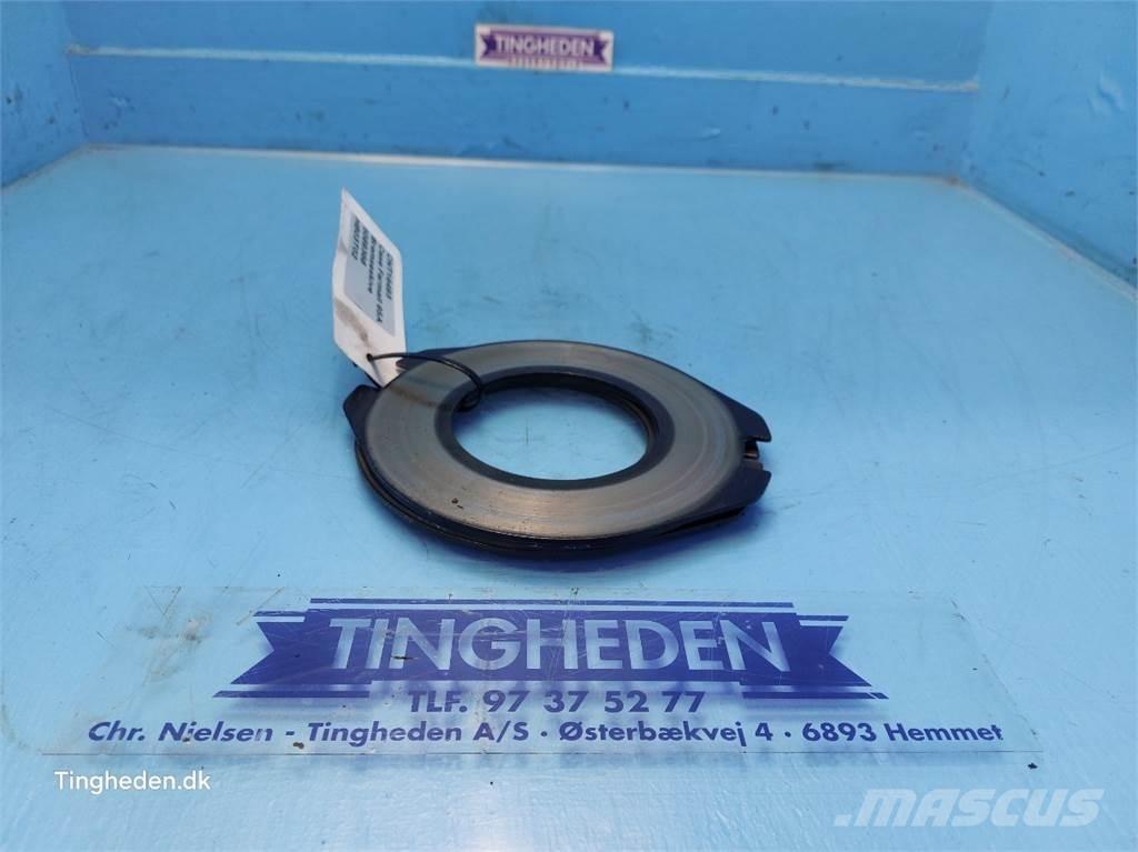 CASE Farmall 95A Getriebe