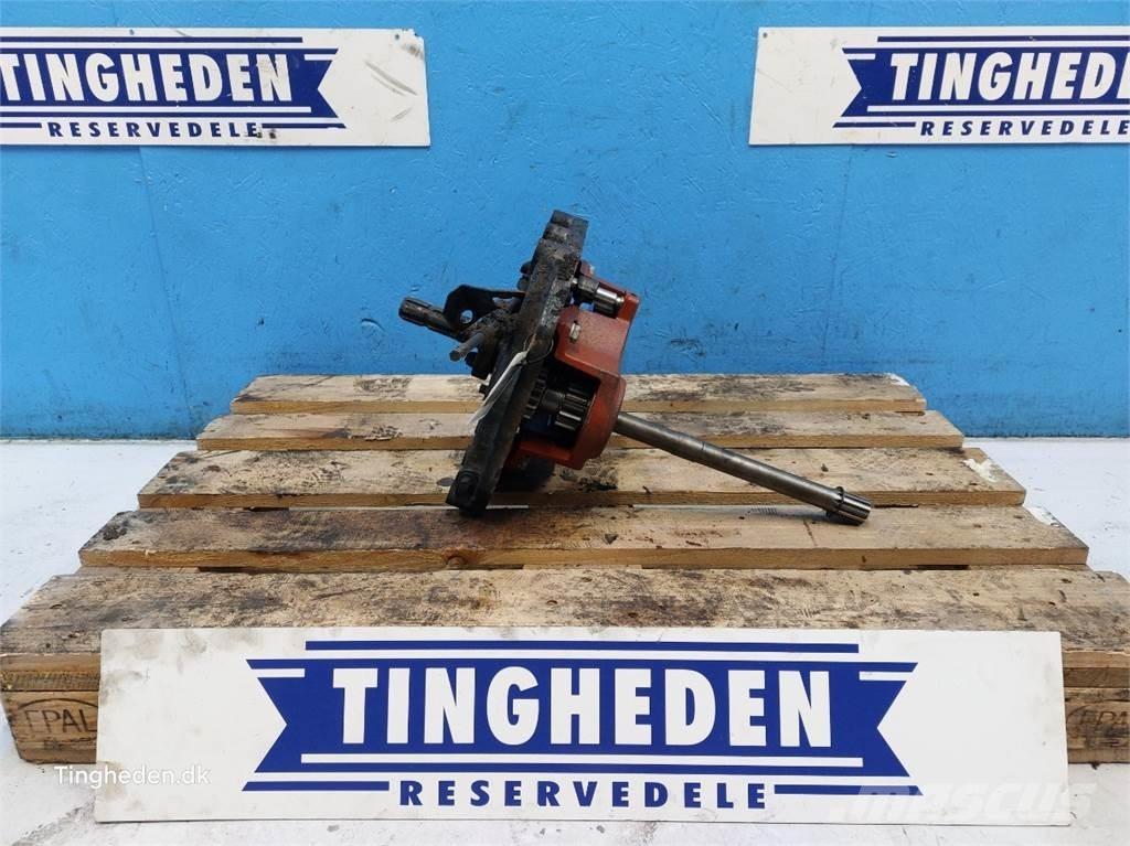 CASE Farmall 95A Getriebe