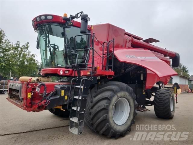 Case IH 8010 Mähdrescher
