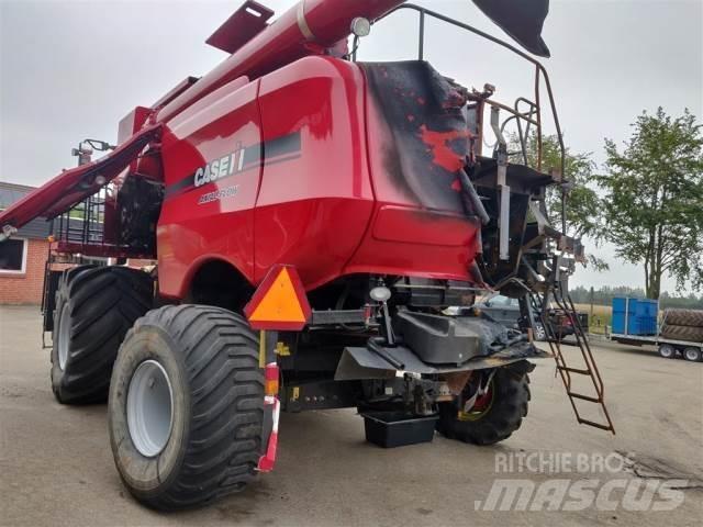 Case IH 8010 Mähdrescher