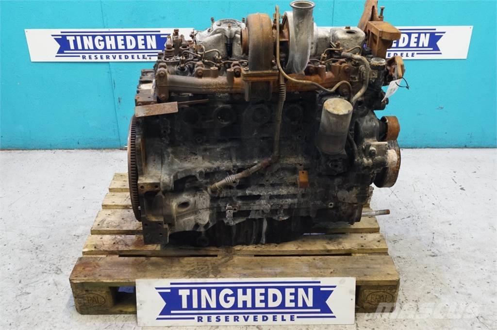 CASE Maxxum 115 Motoren