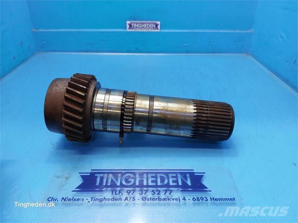 CASE Puma 185 Getriebe