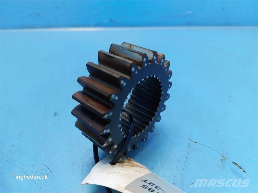 CASE Puma 185 Getriebe