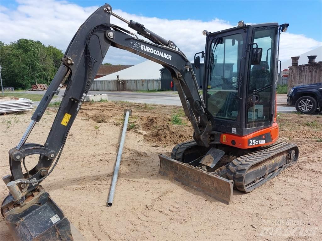Eurocomach 25ZT Minibagger < 7t