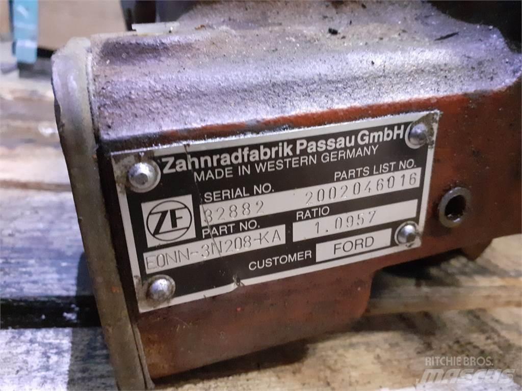 Ford 7710 Getriebe