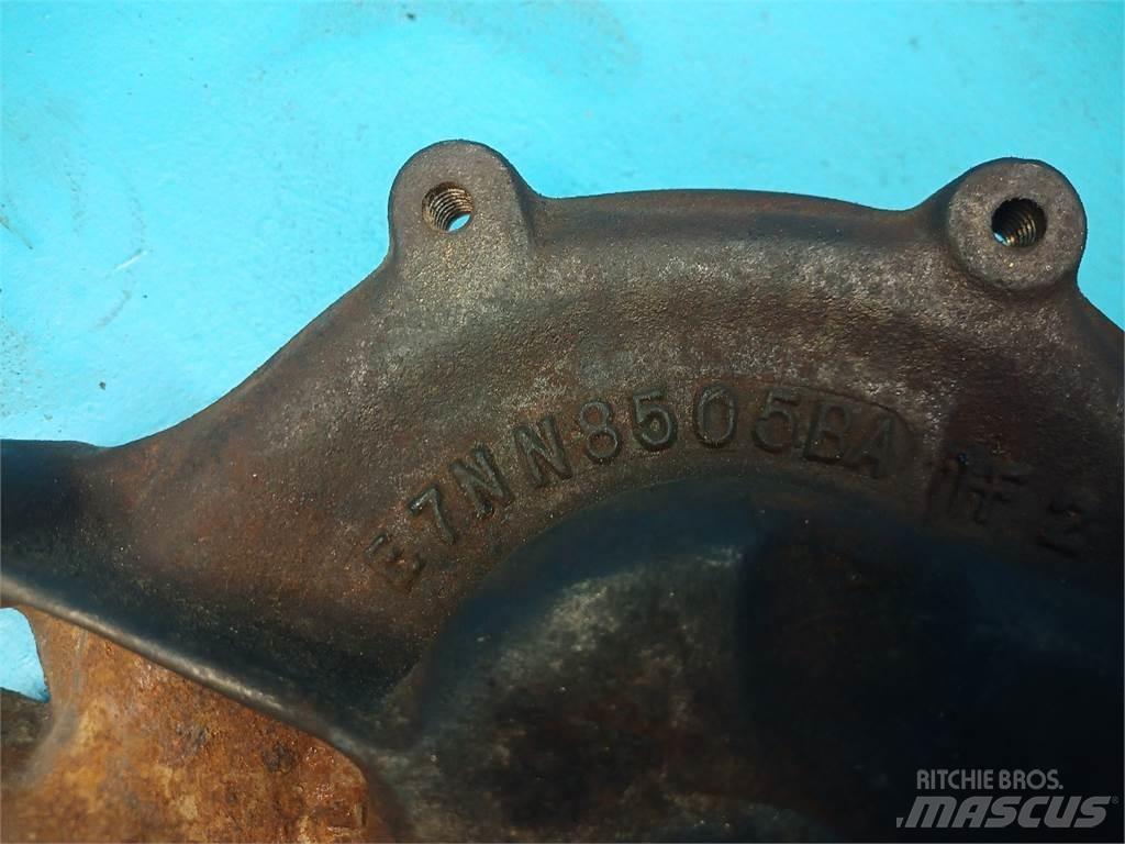 Ford 7910 Motoren