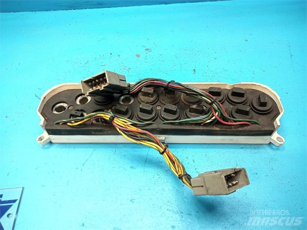 Ford 8210 Elektronik