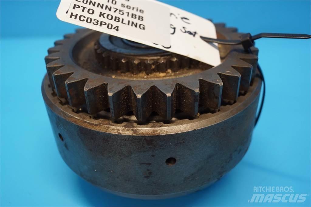 Ford 8210 Getriebe